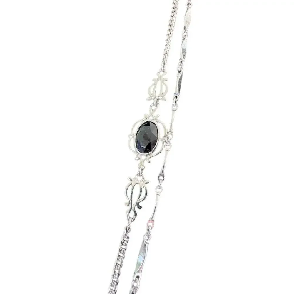 Sarah Conventry necklace showcases